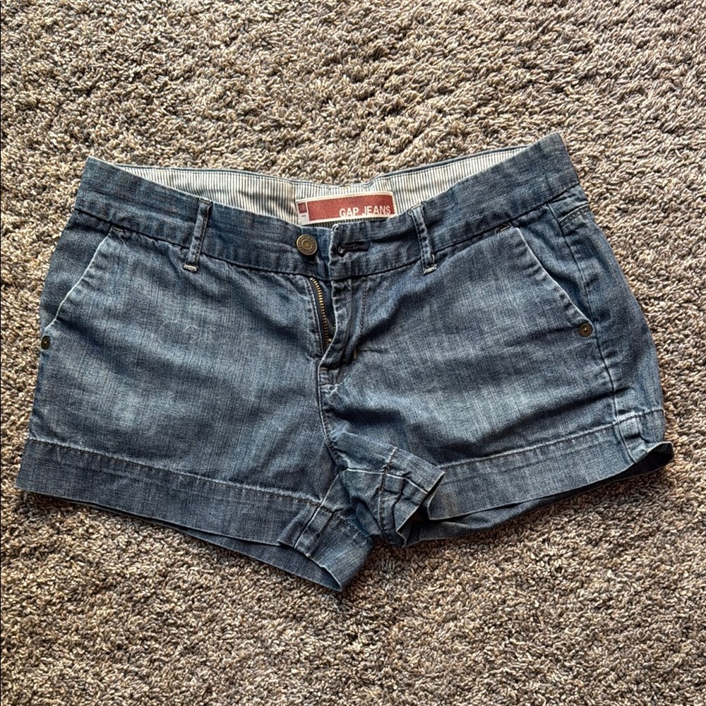 GAP Blue Jean Shorts Classic Denim Style